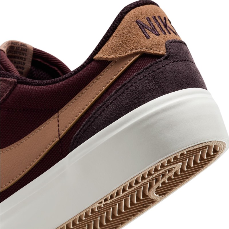 NIKE SB ZOOM POGO PLUS NIKE SB ZOOM POGO PLUS