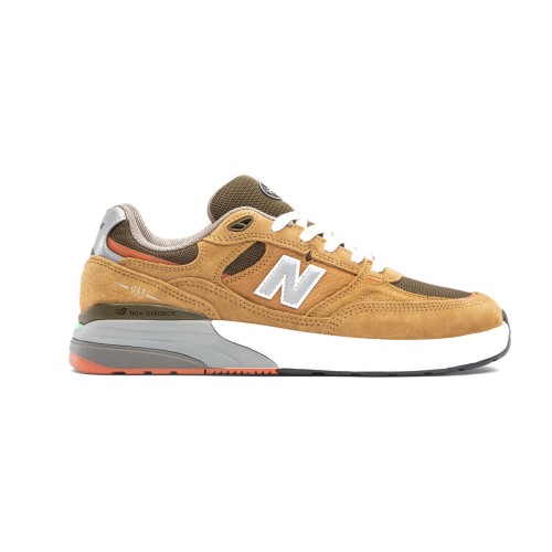 NEW BALANCE REYNOLDS 933 2