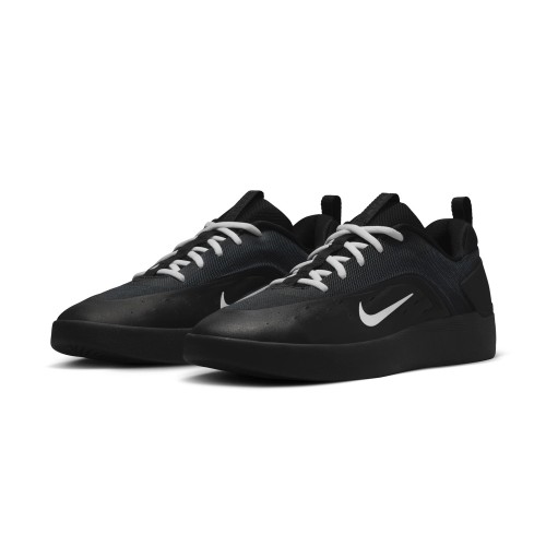 NIKE SB ZOOM NYJAH 4