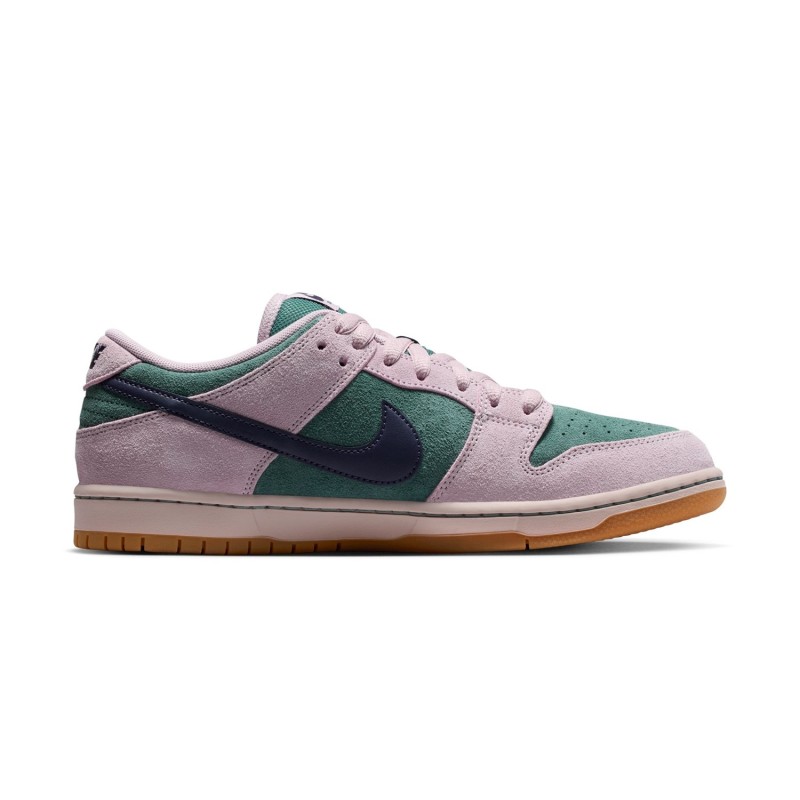 NIKE SB DUNK LOW PRO