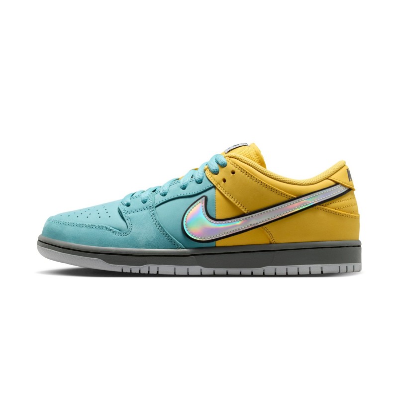 NIKE SB DUNK LOW PRO