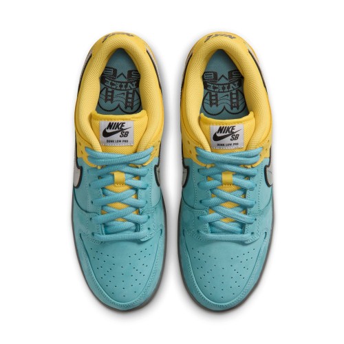 NIKE SB DUNK LOW PRO