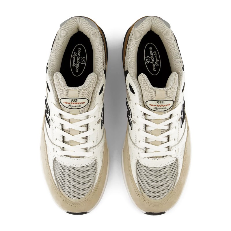 NEW BALANCE 933 ONE