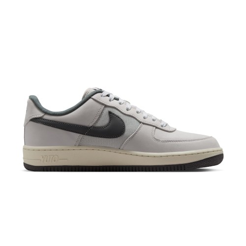 NIKE SB AIR FORCE 1 X YUTO 2