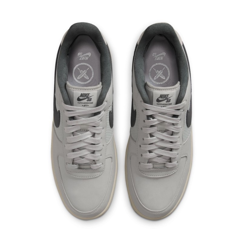 NIKE SB AIR FORCE 1 X YUTO