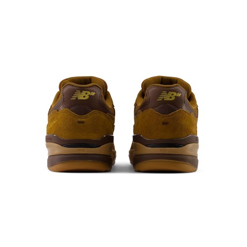 NB NUMERIC ANDREW REYNOLDS 933