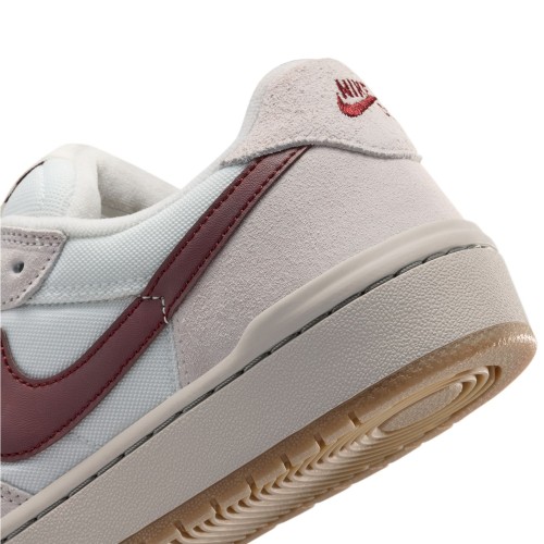 NIKE SB CODE 58